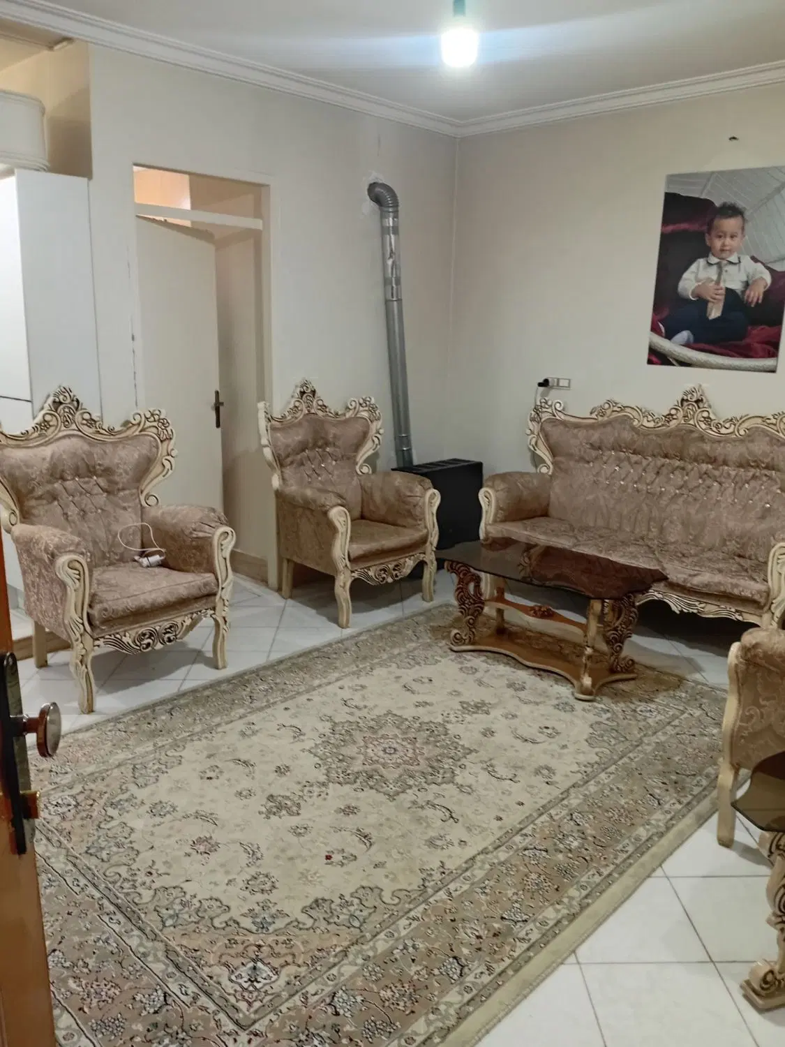 آپارتمان ۴۹ متری نقلی ، اوایل فاز یک اندیشه