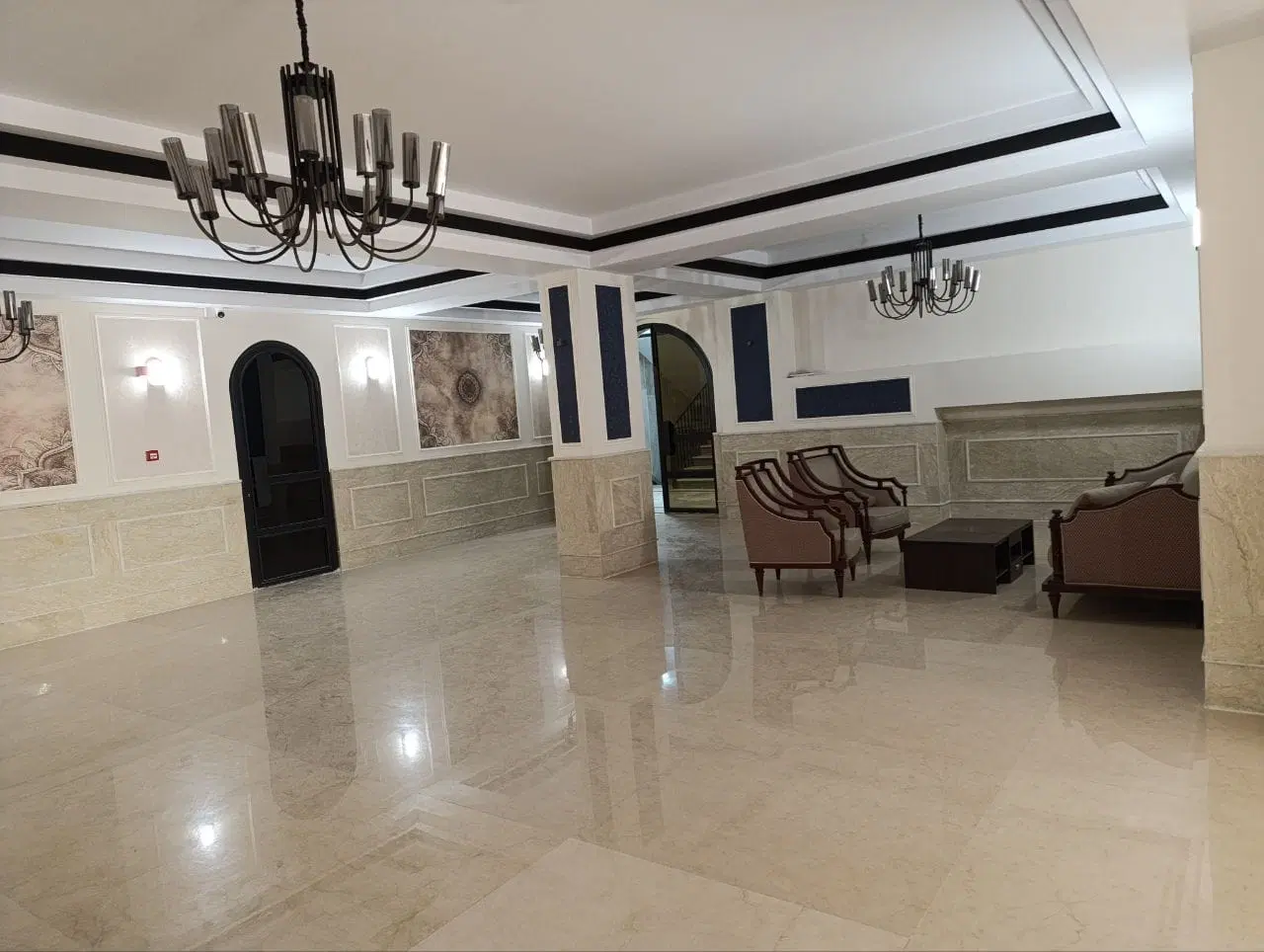 آپارتمان ۱۴۵ متری نوساز فاز۲