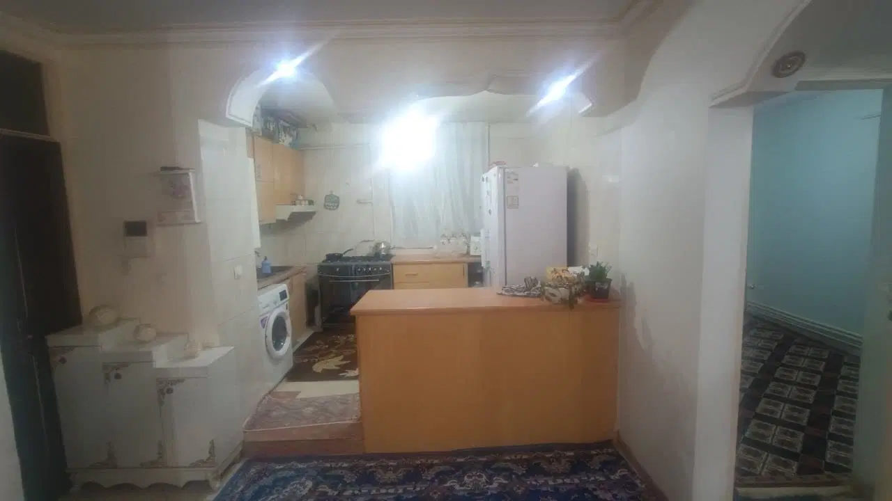 خانه فاز ۴ پردیس گلها ۸۷متر طبقه ۲ زیر قیمت فوری