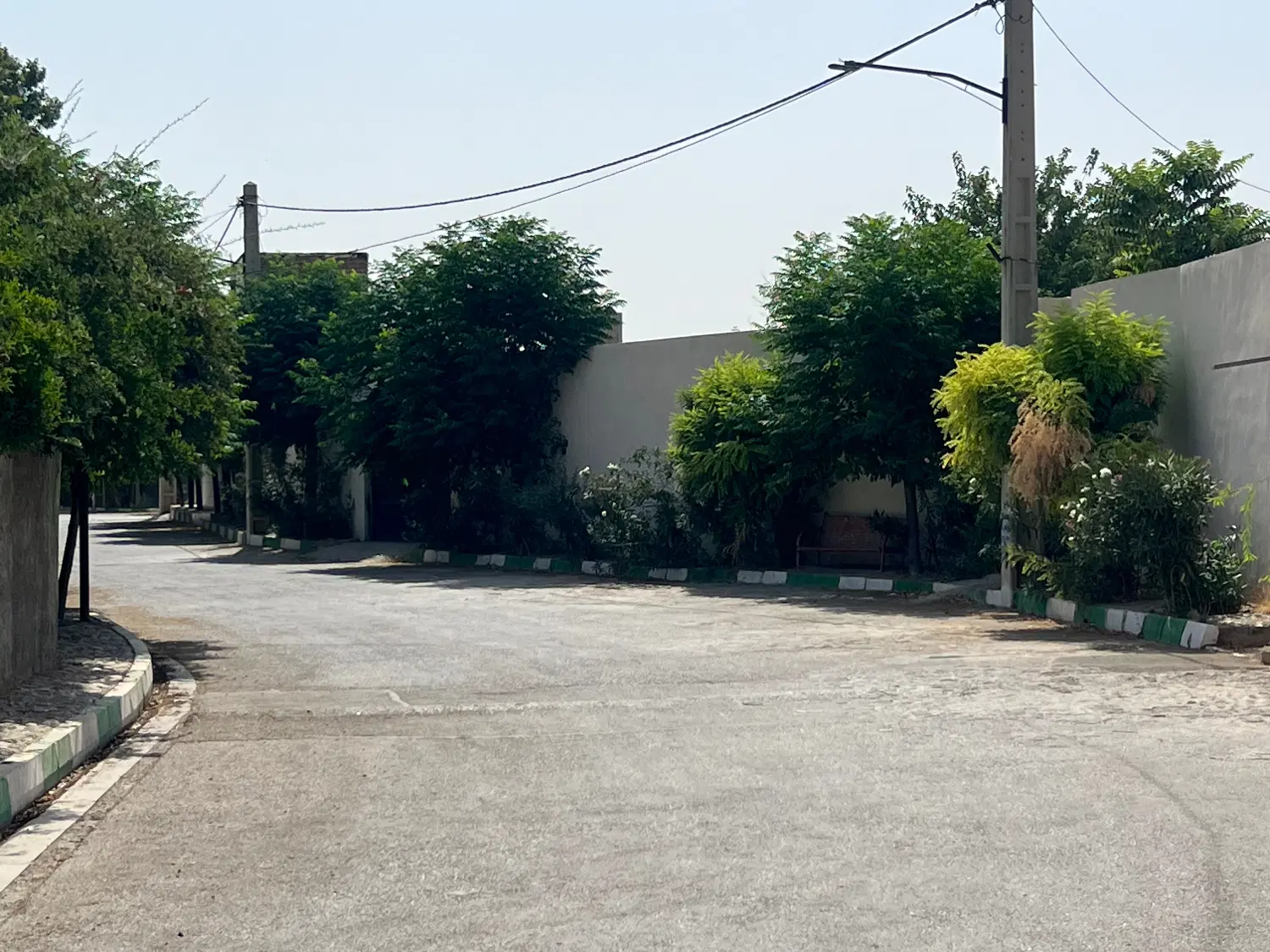 ۱۴۰۰متر خانه ویلایی