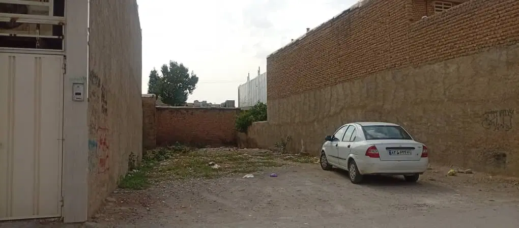 زمین مسکونی