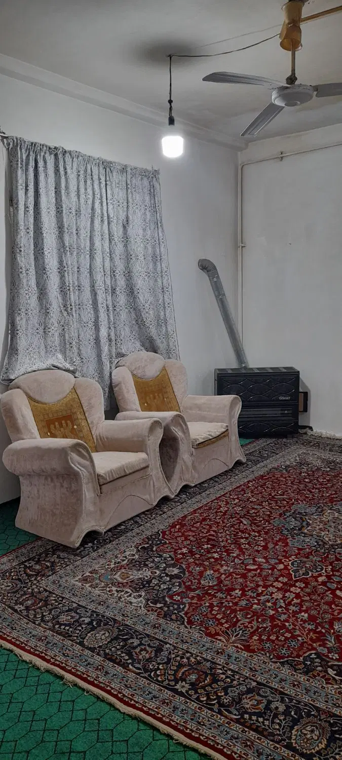 دوخوابه پارکینگ دار نزدیک دریا