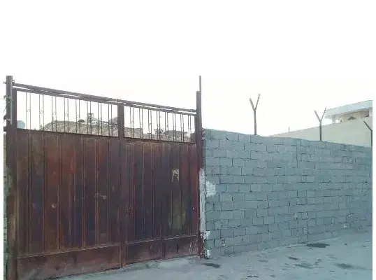 زمین اجاره چهار دیواری ۳۸۰ متری
