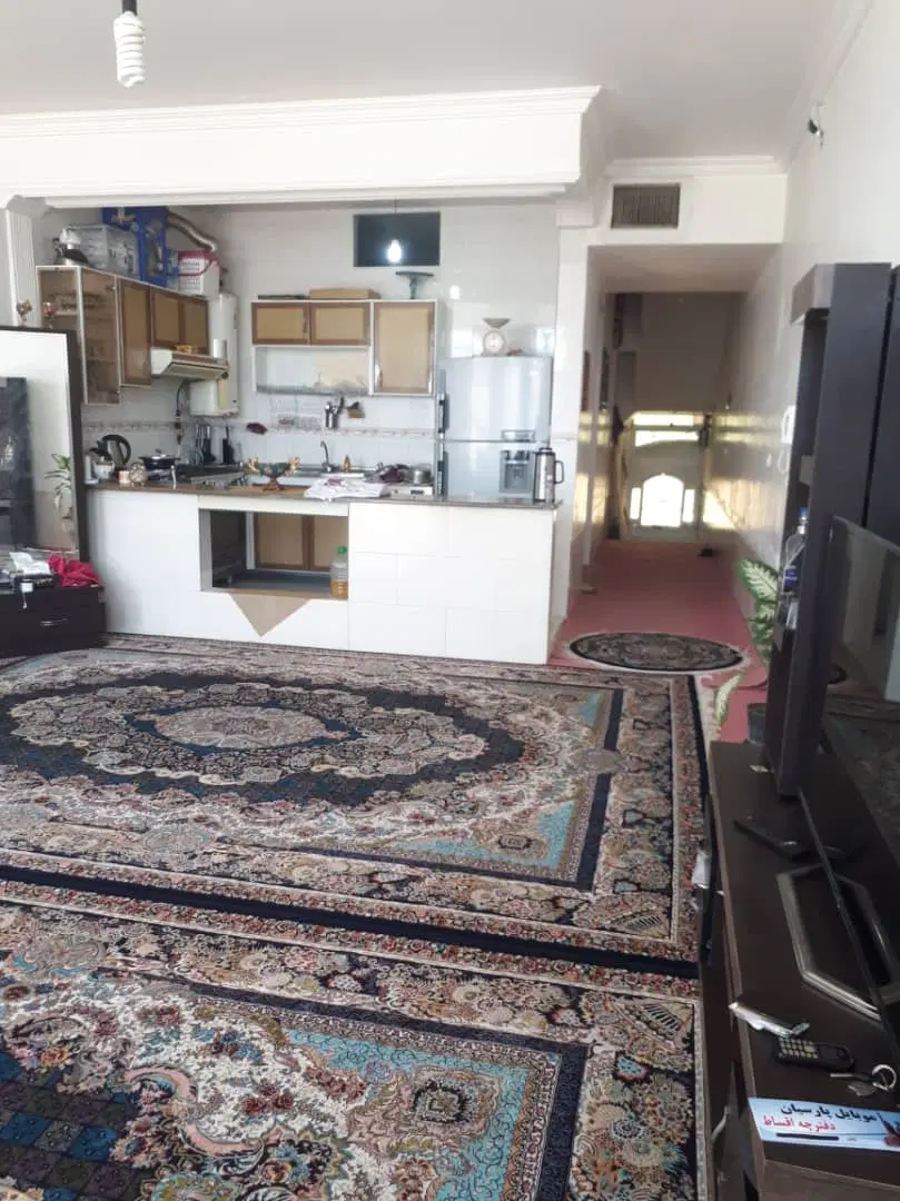 یه خوابه همکف