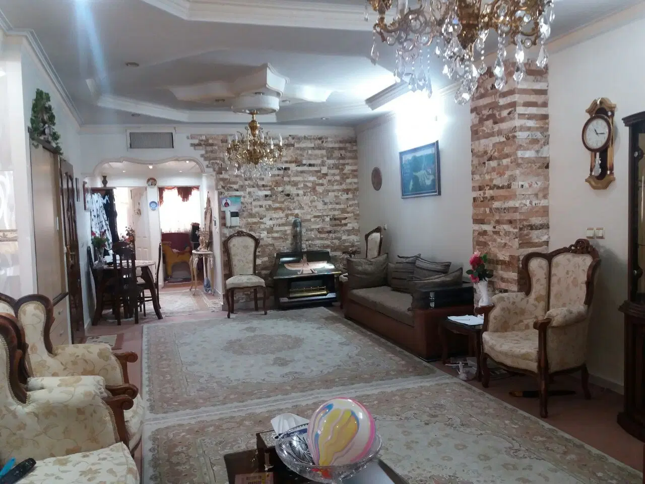 آپارتمان تک واحدی دوخواب ۹۰ متری خاص