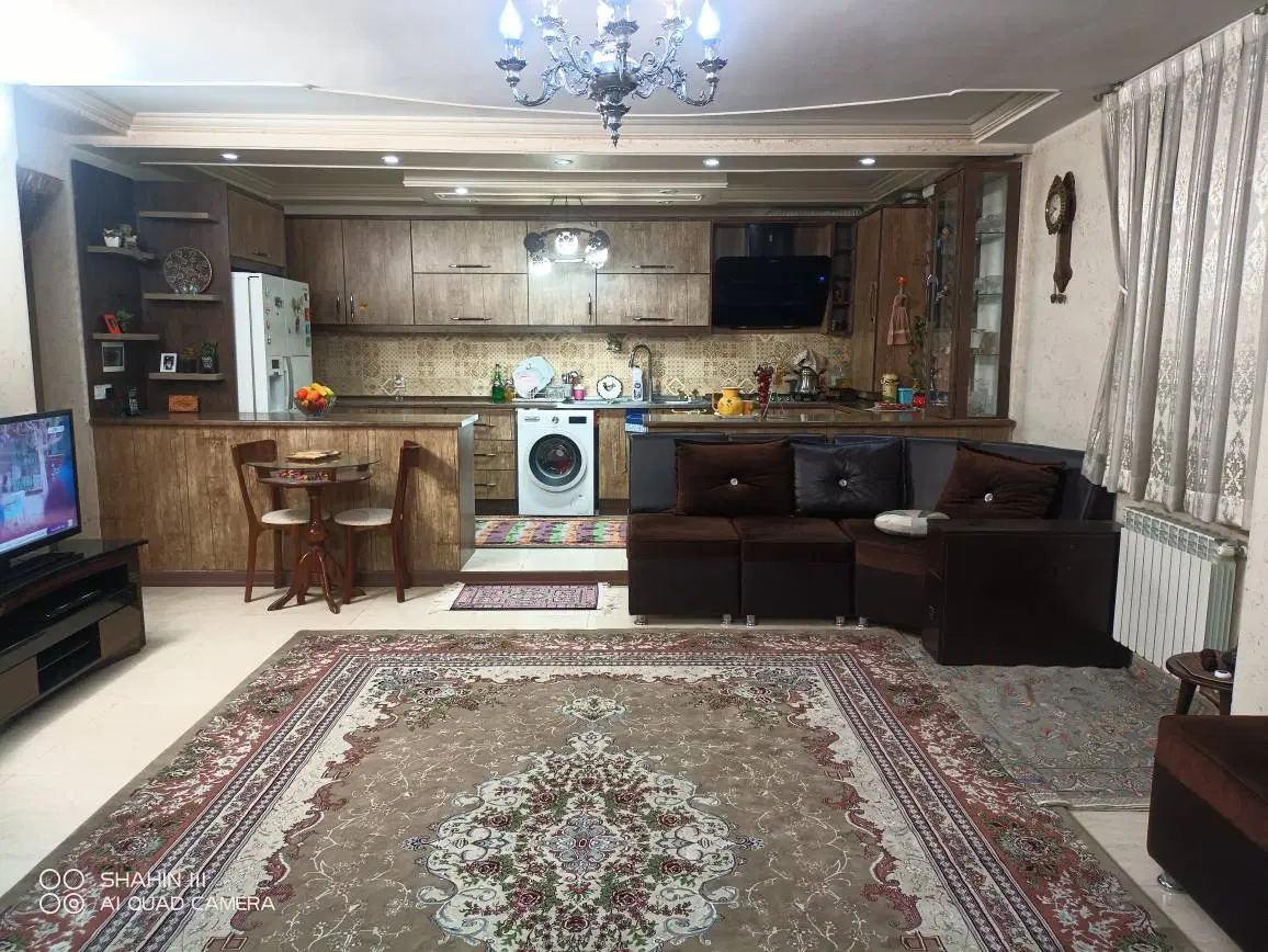 ۹۵ متر دو خواب خوش نقشه اجاره خوش قیمت