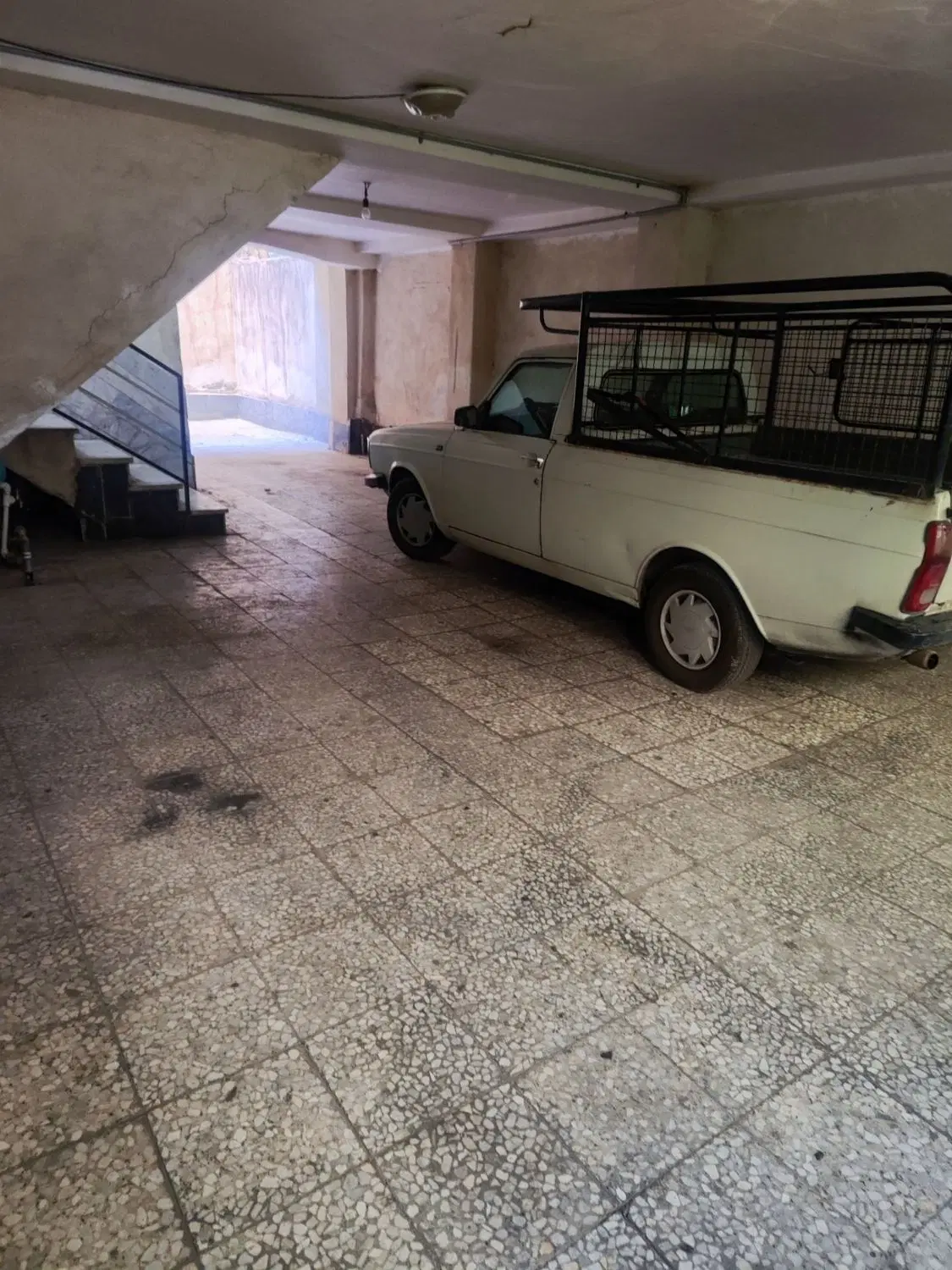 آپارتمان ۶۵ متری تک واحدی