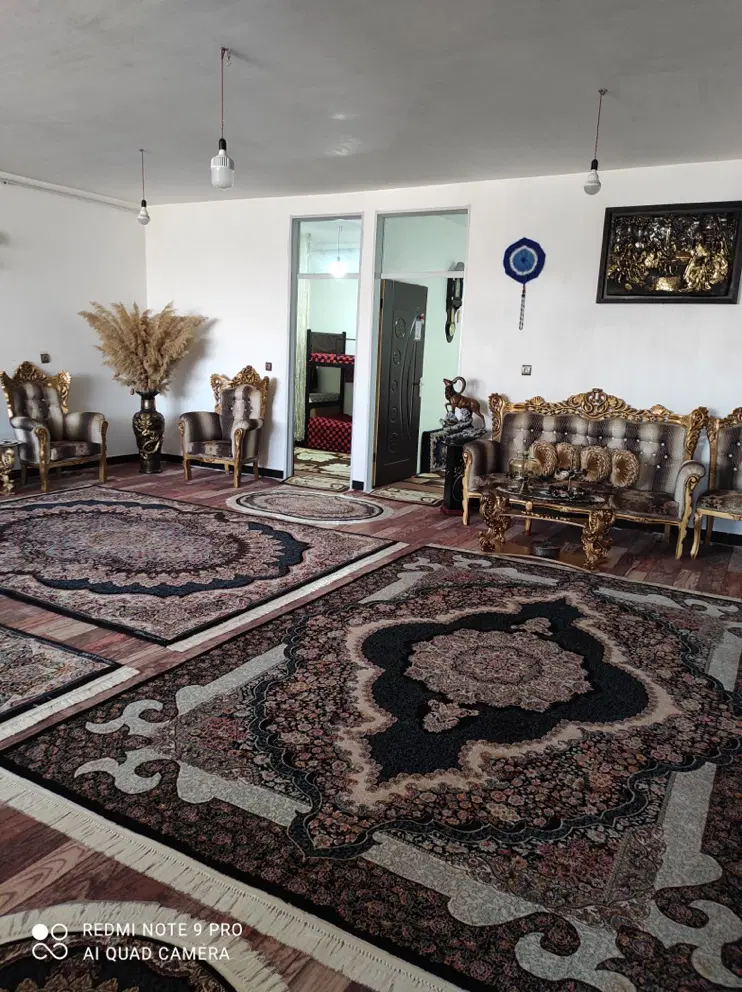 فروش خانه ویلایی ۱۸۰ متری دو طبقه کاملا مجزا