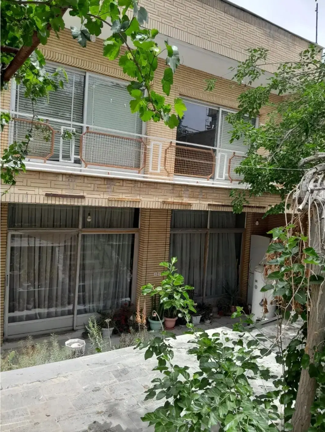 منزل ویلایی دوطبقه