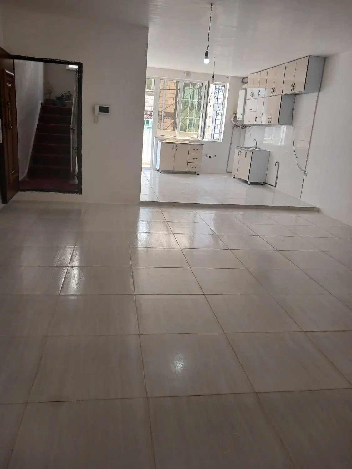 اجاره خانه طبقه اول 85متری