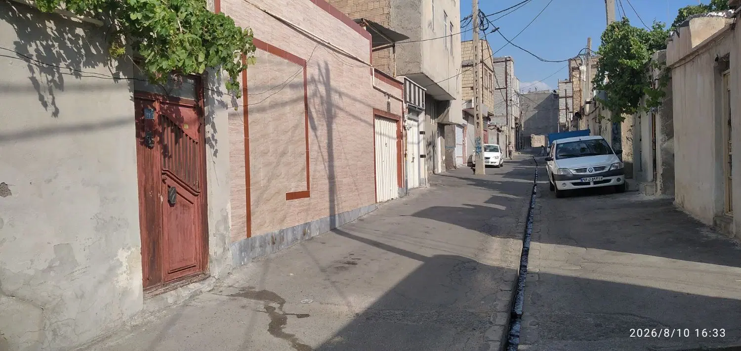 فروش خانه در آخمقیه