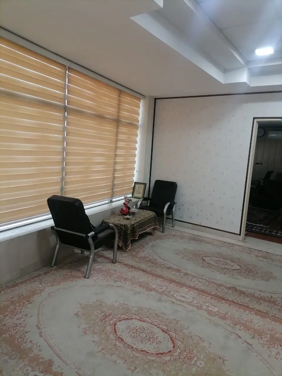 ۸۸متر مسکونی بر بلوار قیام دوخوابه