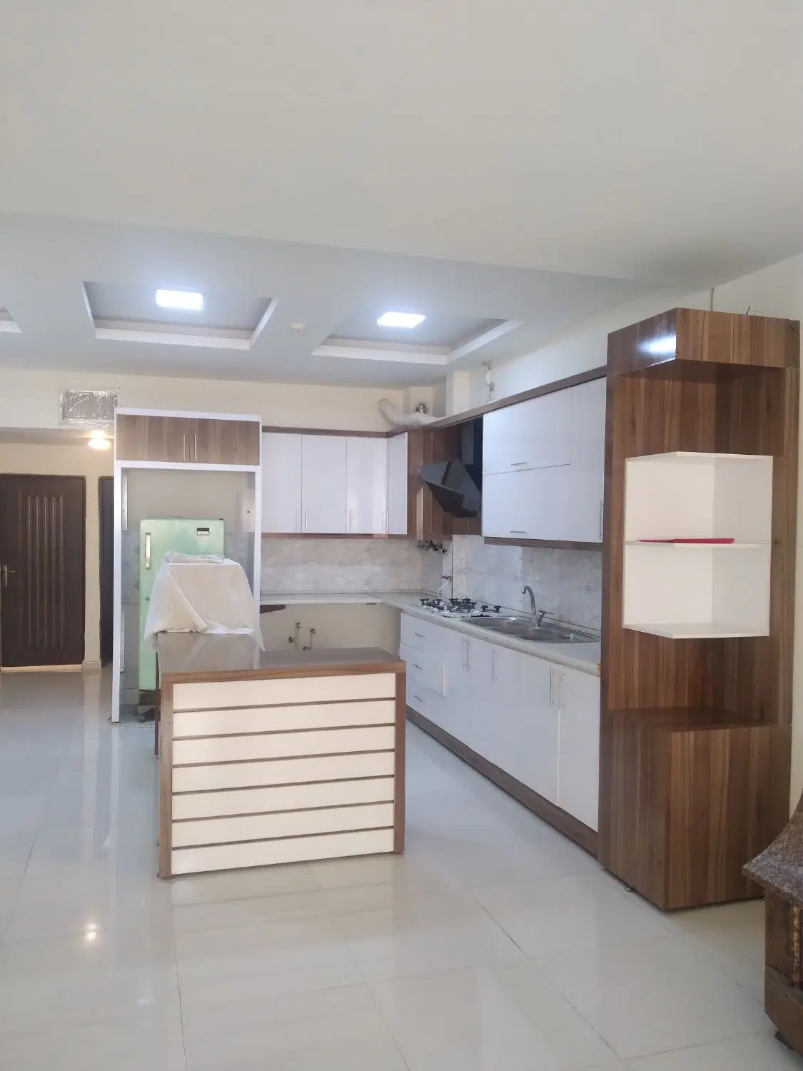 همکف۸۰‌متر ۲خواب باپارکینگ اختصاصی بلوار رضوی