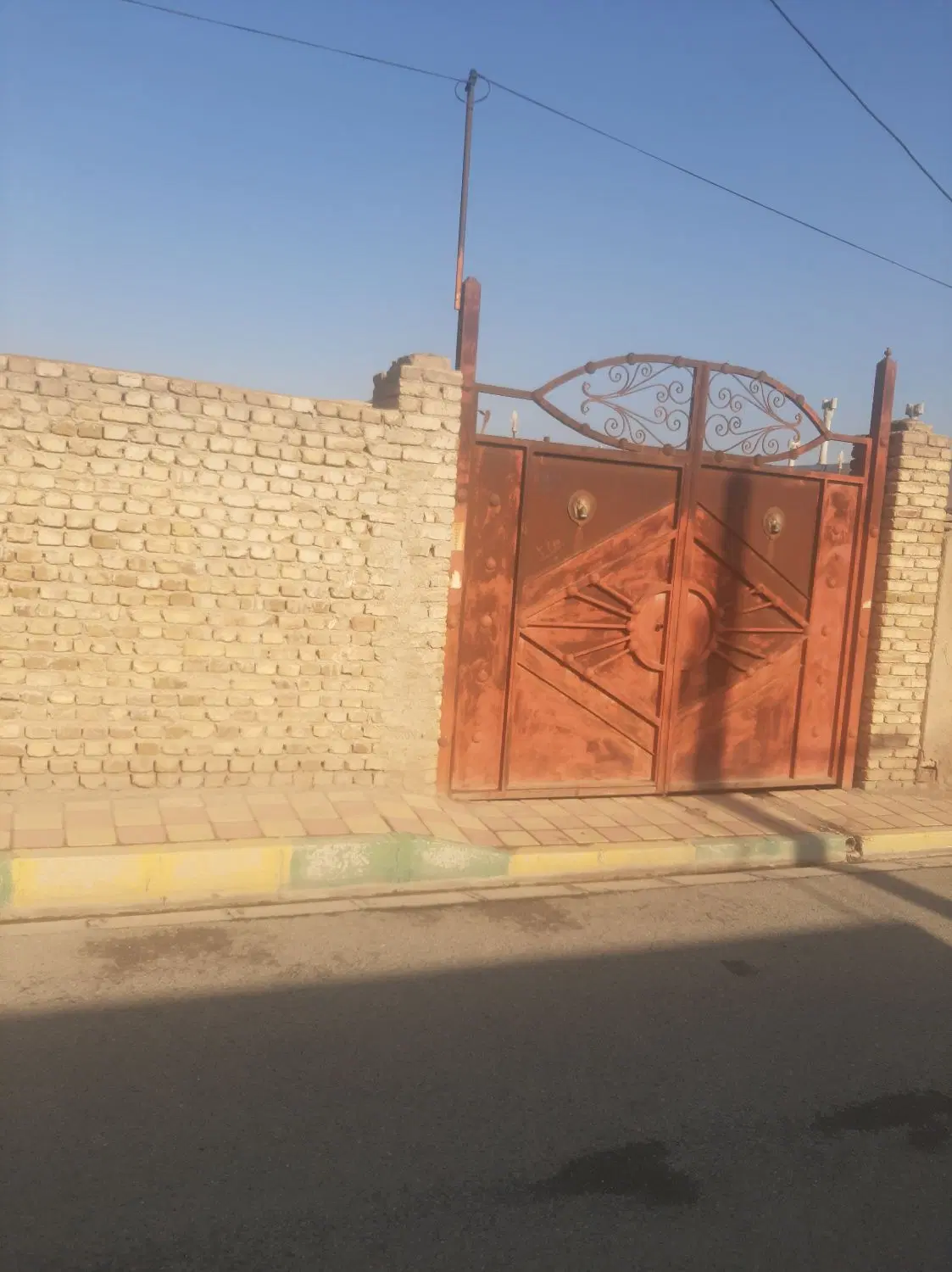 زمین مسکونی