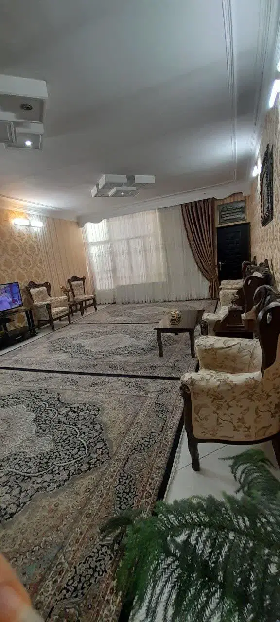 خونه ویلایی دوطبقه