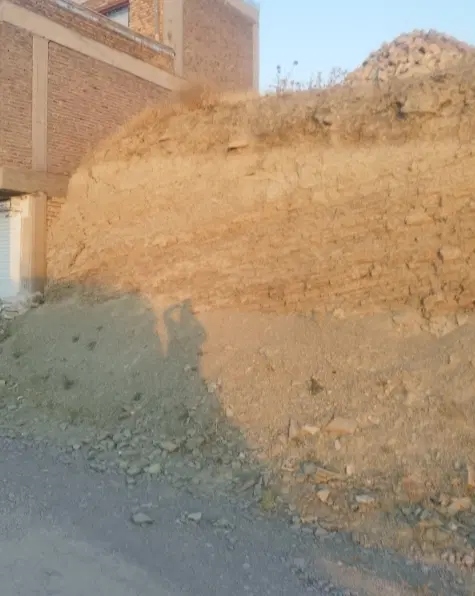 ۲۰۰ متر زمین خوش‌قواره