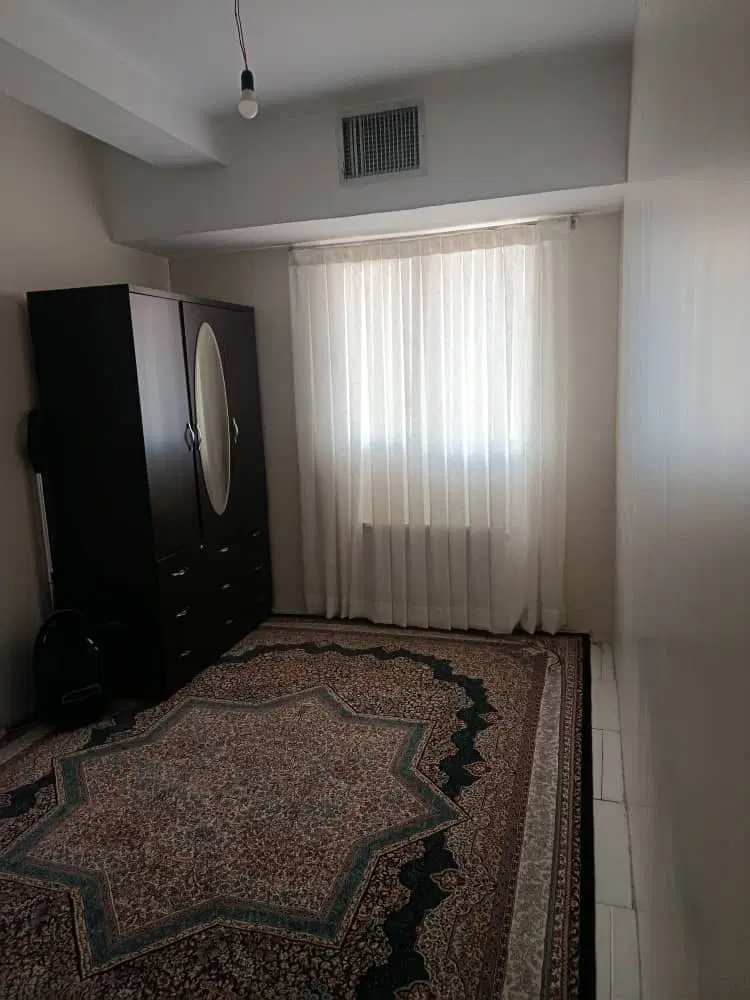 لادن _سرمایه گذاری_ پارکینگ مسقف