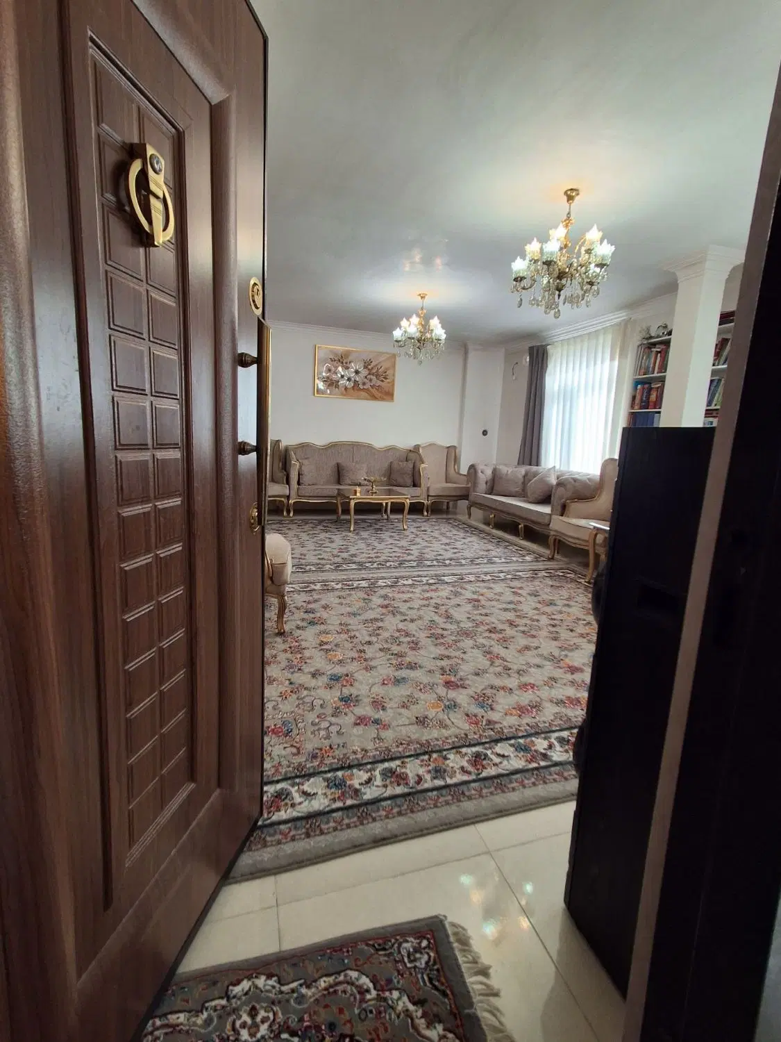 آپارتمان مسکونی