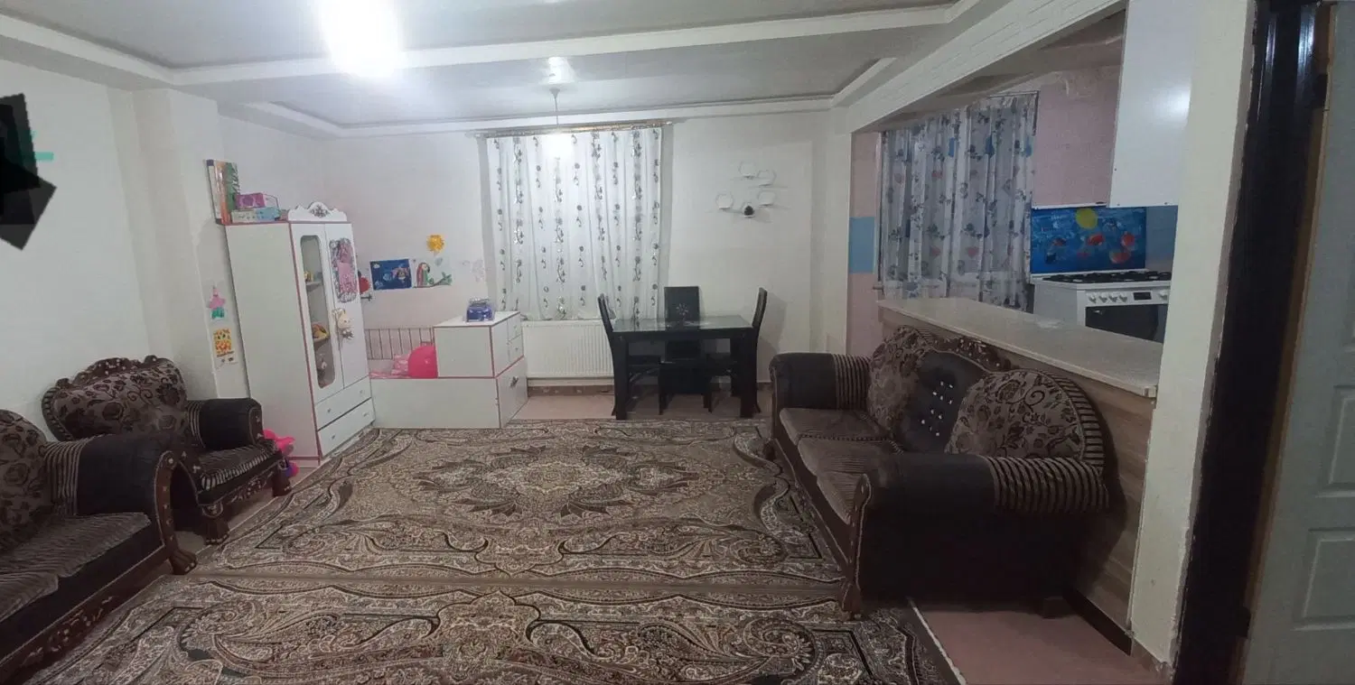واحد ۷۲ متری خیابان امام سجاد