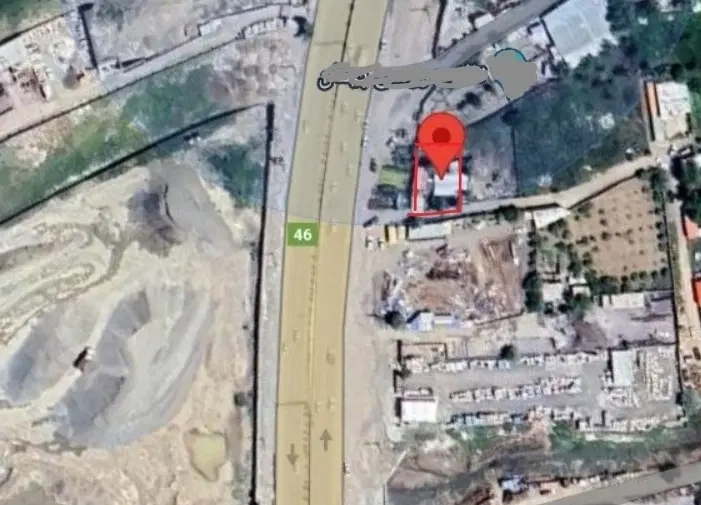 ملک جنب  تالار پیمان روی اتوبان اصلی