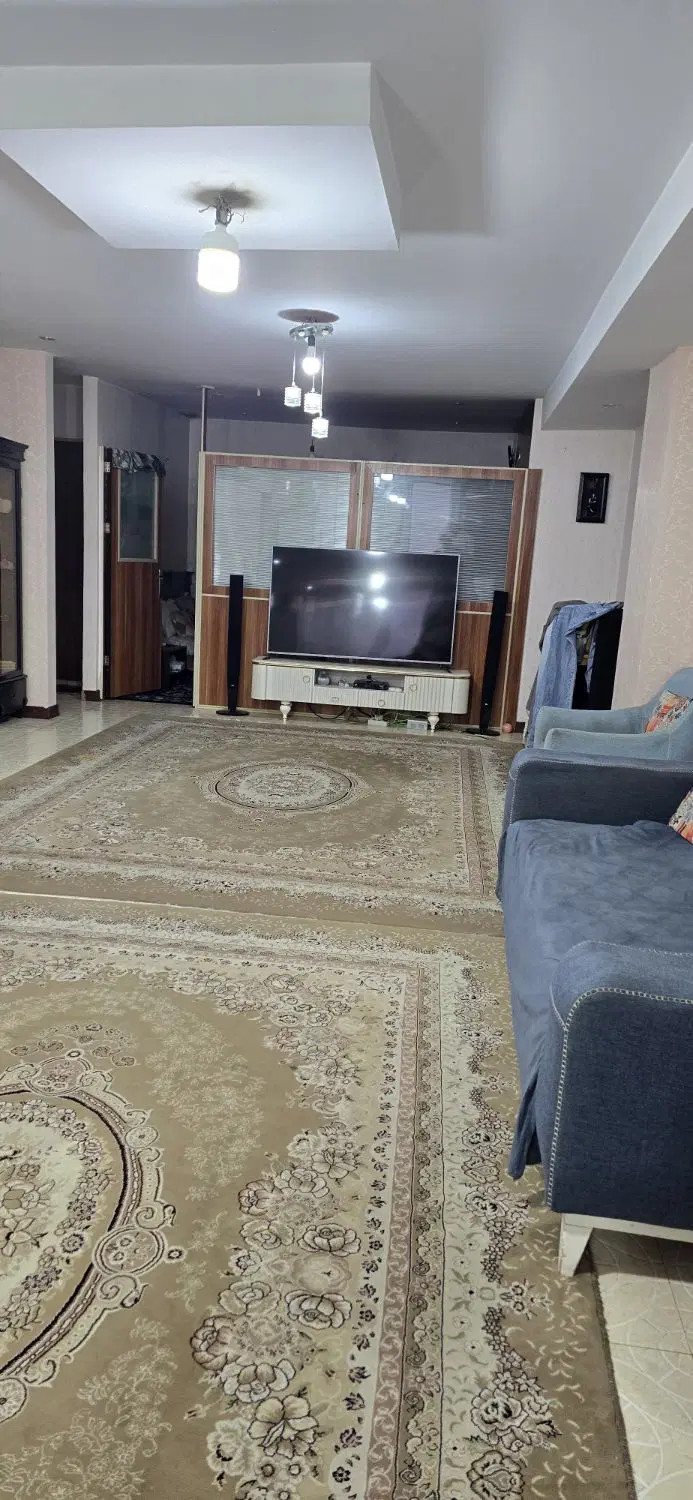 آپارتمان ۹۰ متری