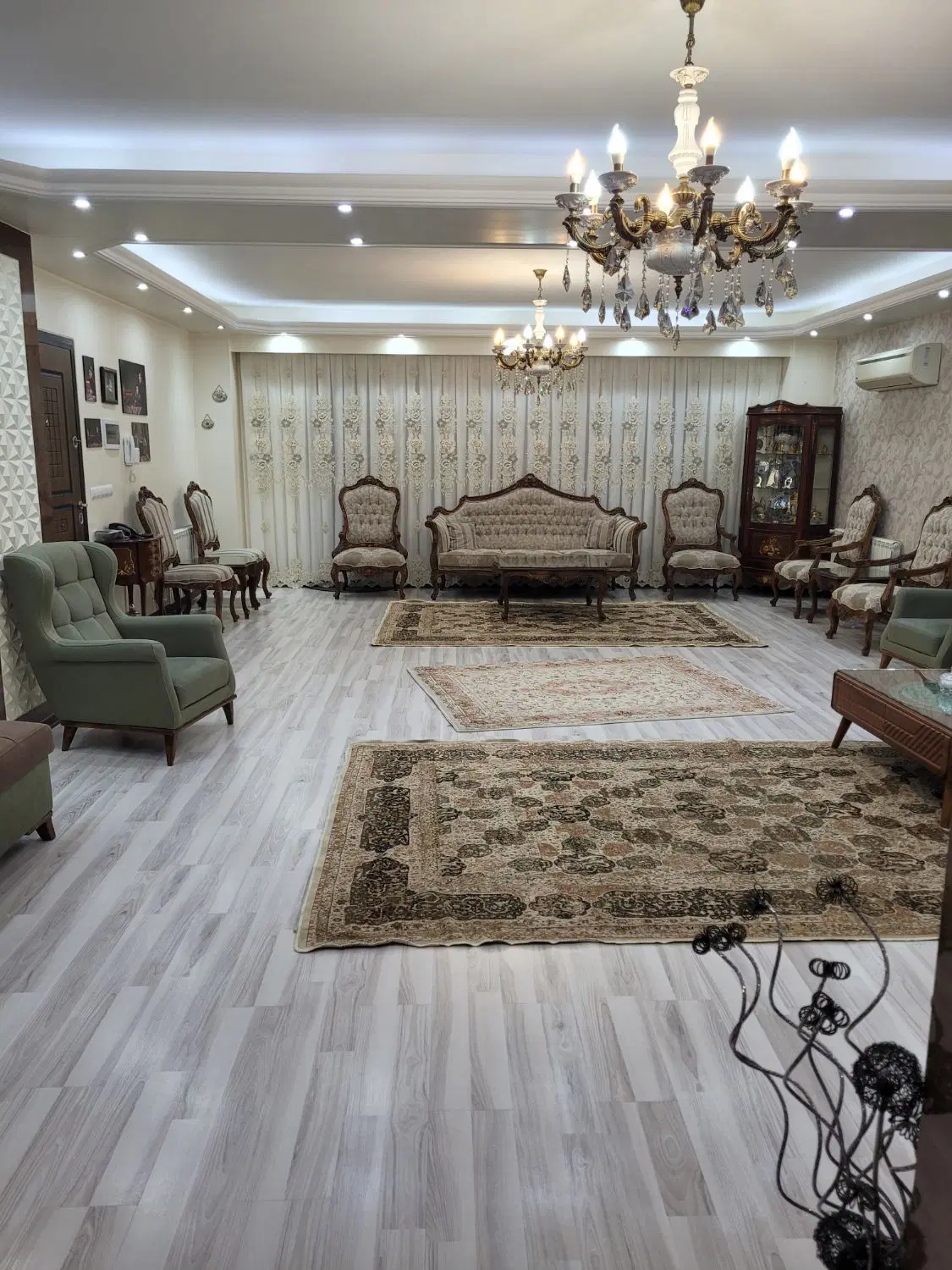 آپارتمان رسالت ۱۴۵ متر