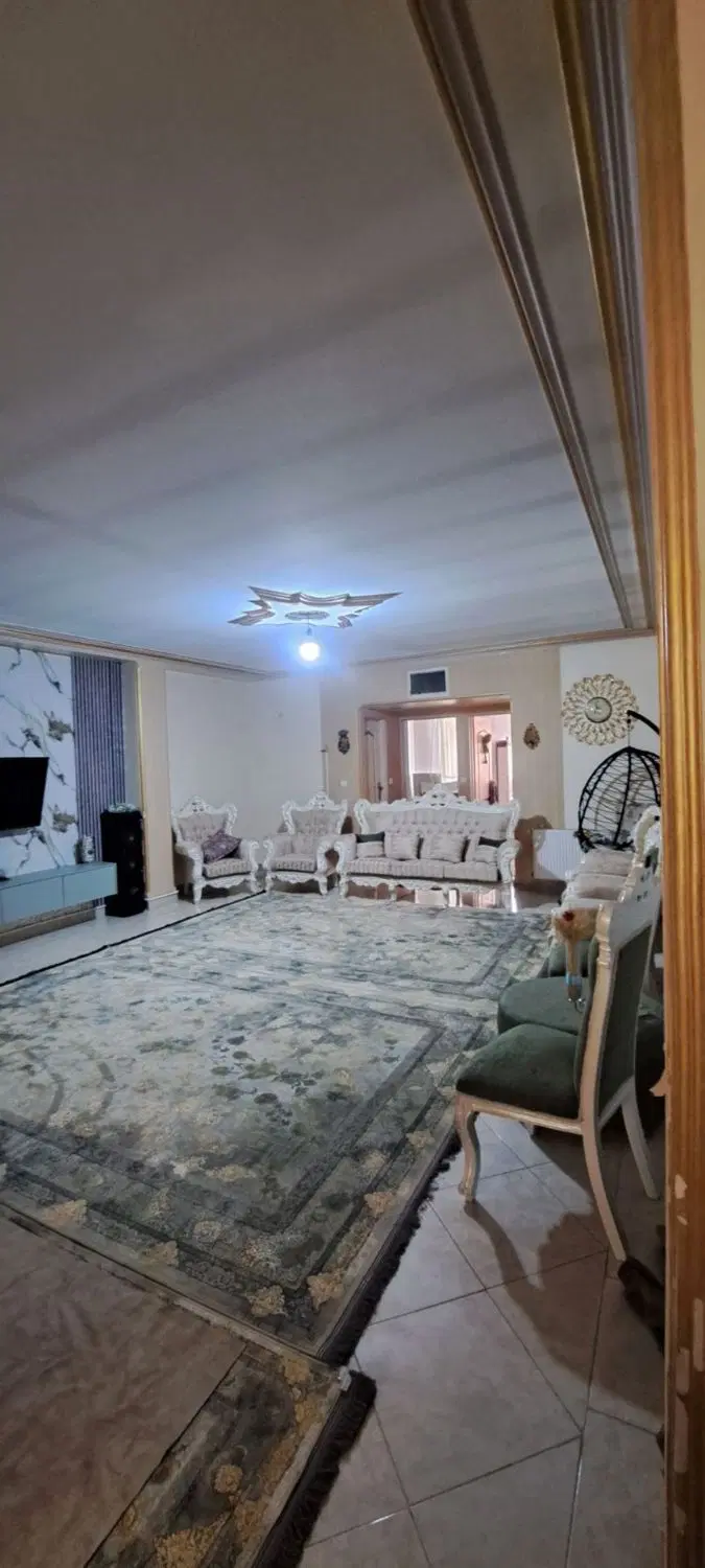 آپارتمان 93متری