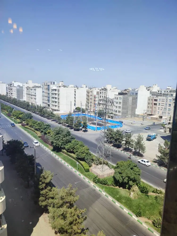 ویلایی لادن.گلدیس ۱۶