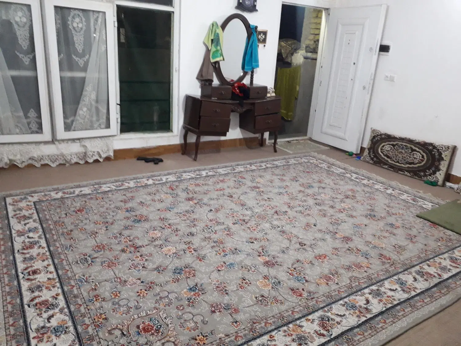 دو طبقه دربست ۶۰ متری رهن کامل