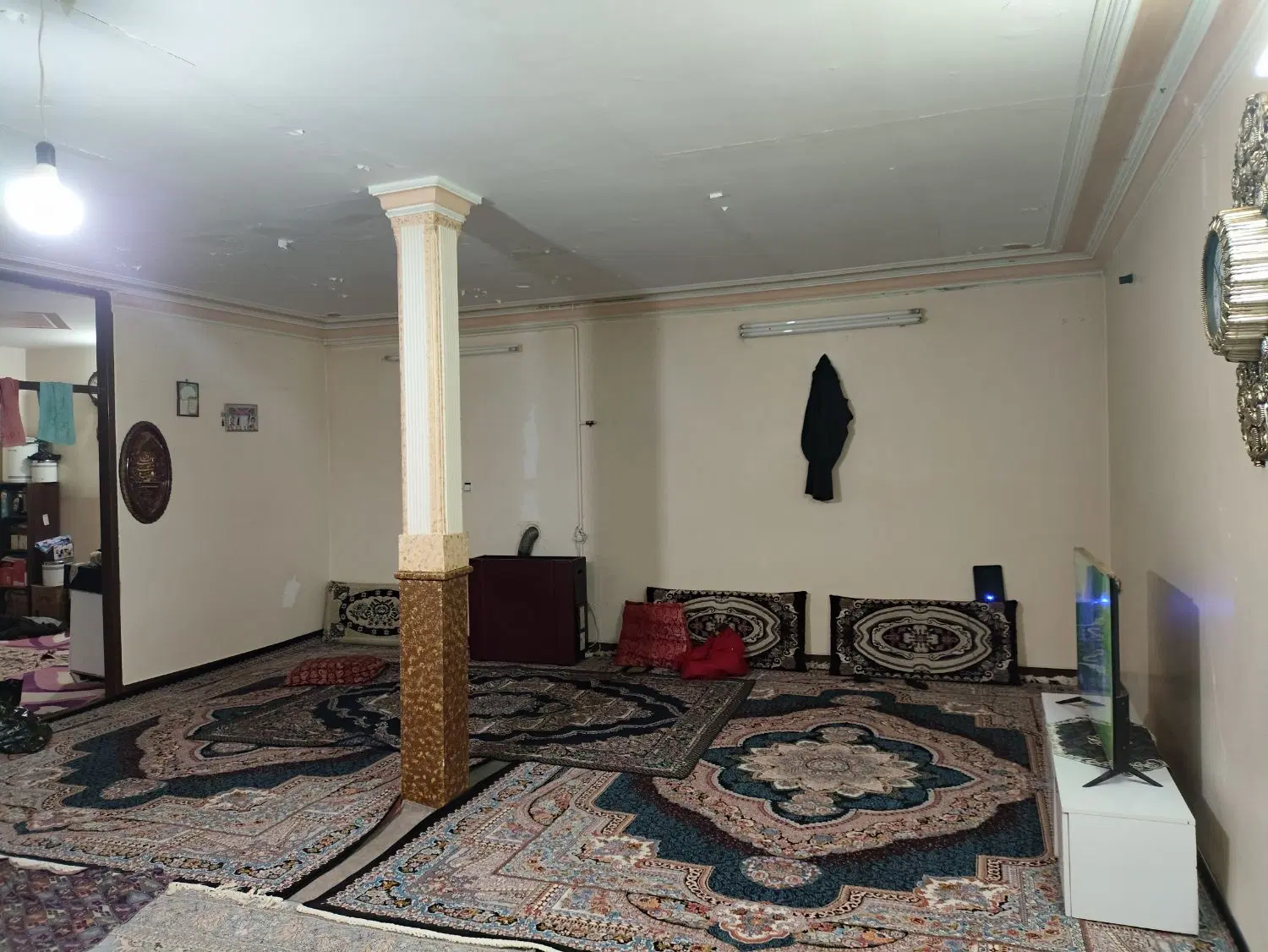 خانه دو طبقه شمالی . خوش نقشه . ابن یمین