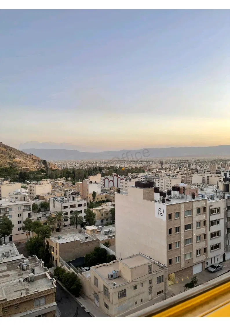 فروش ۳ خوابه بر گلستان لوکس