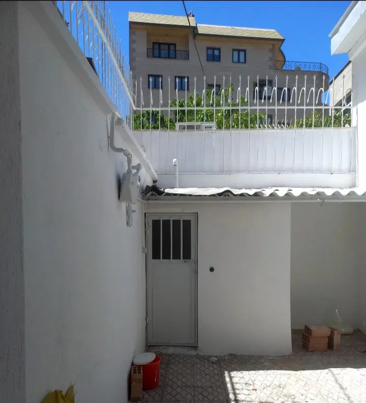 خانه دربستی دزاشیب