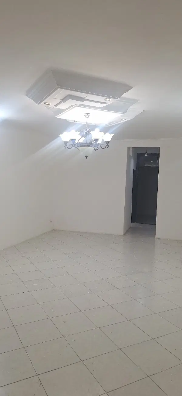 آپارتمان ۹۰ متر طبقه دوم یک خواب