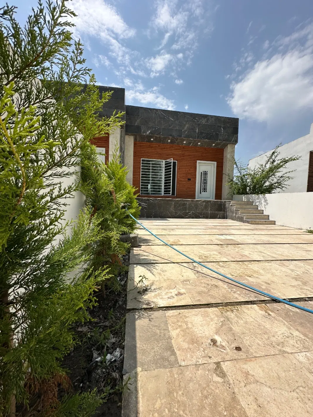 ویلا جنگلی نور الیمالات