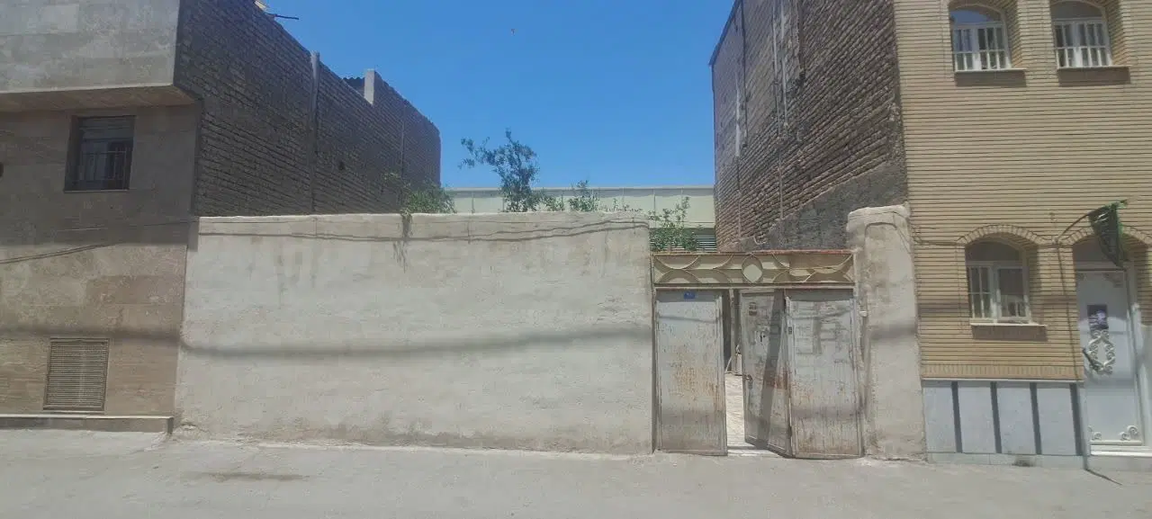 زمین ۴دیواری قلفتی ۹متر بحر
