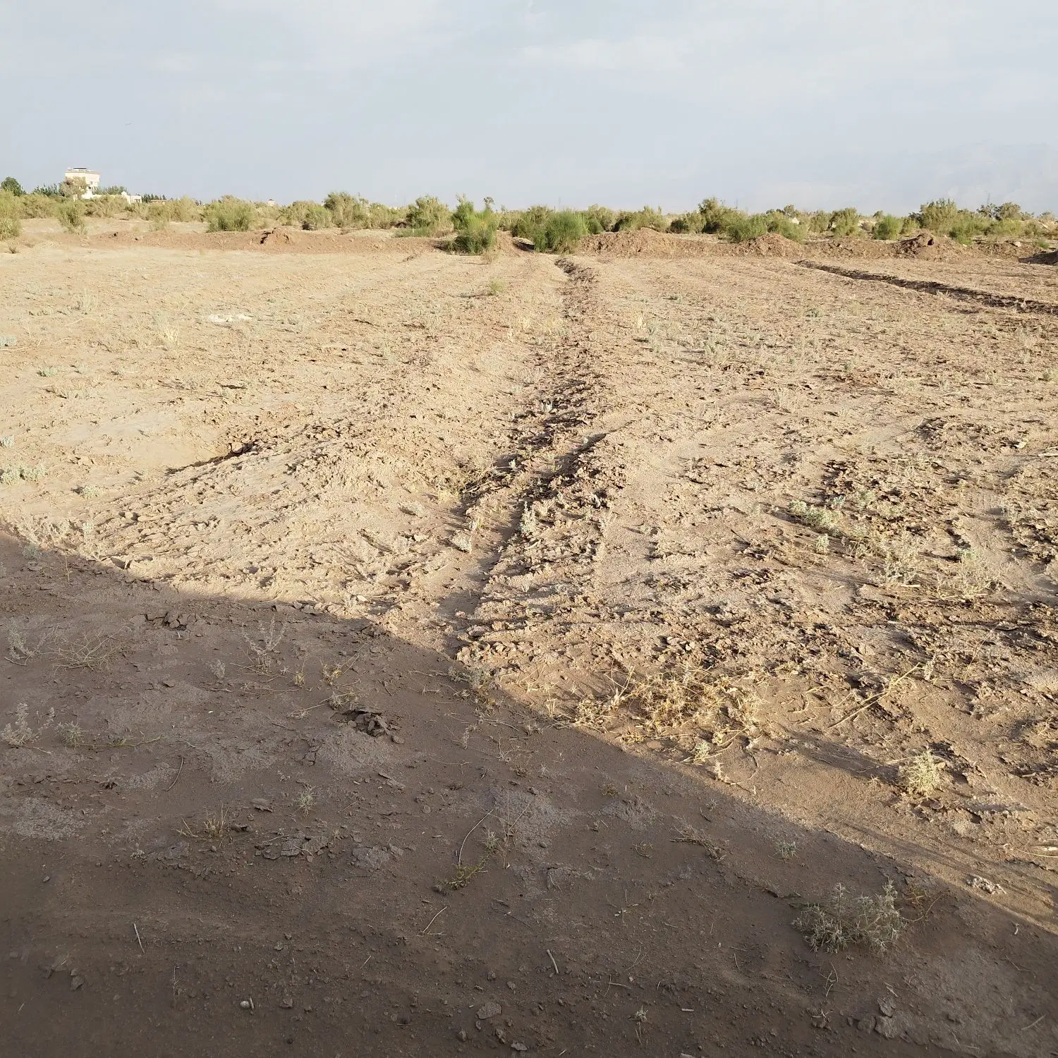 فروش زمین ابتدای جاده هفت باغ