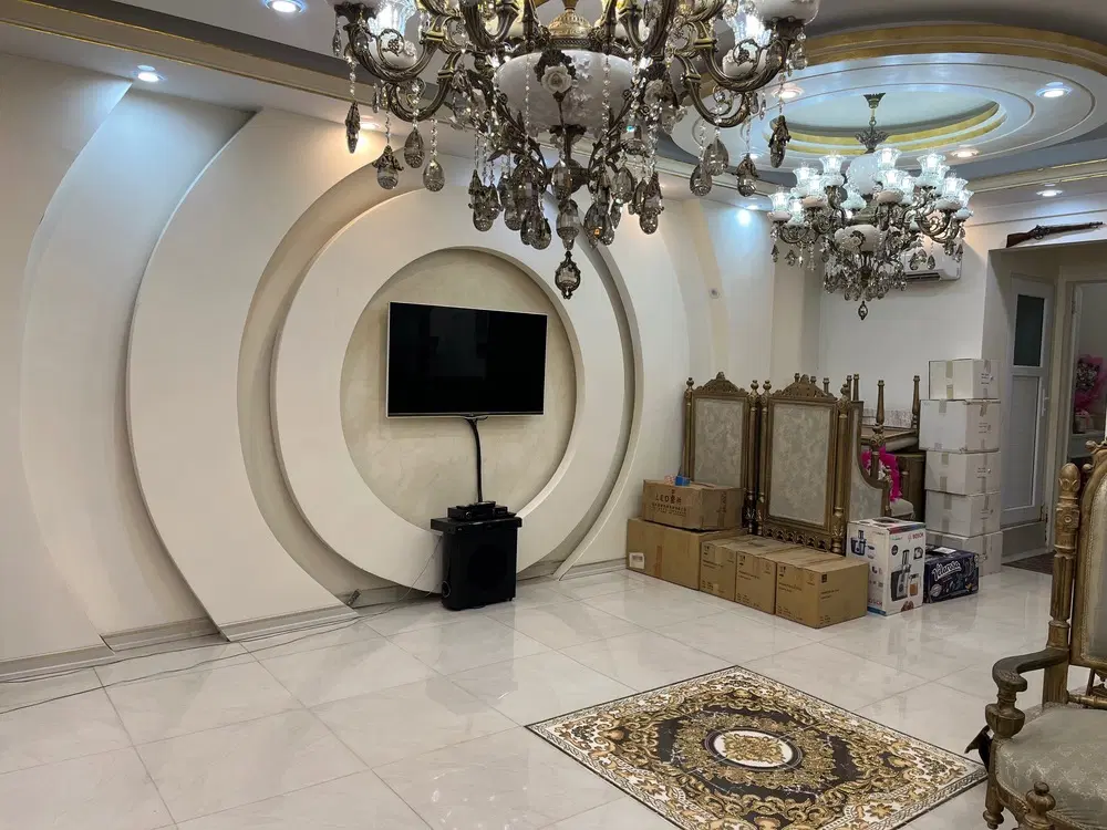 واحد ۷۰ متری شیک طبقه۴ رهن کامل