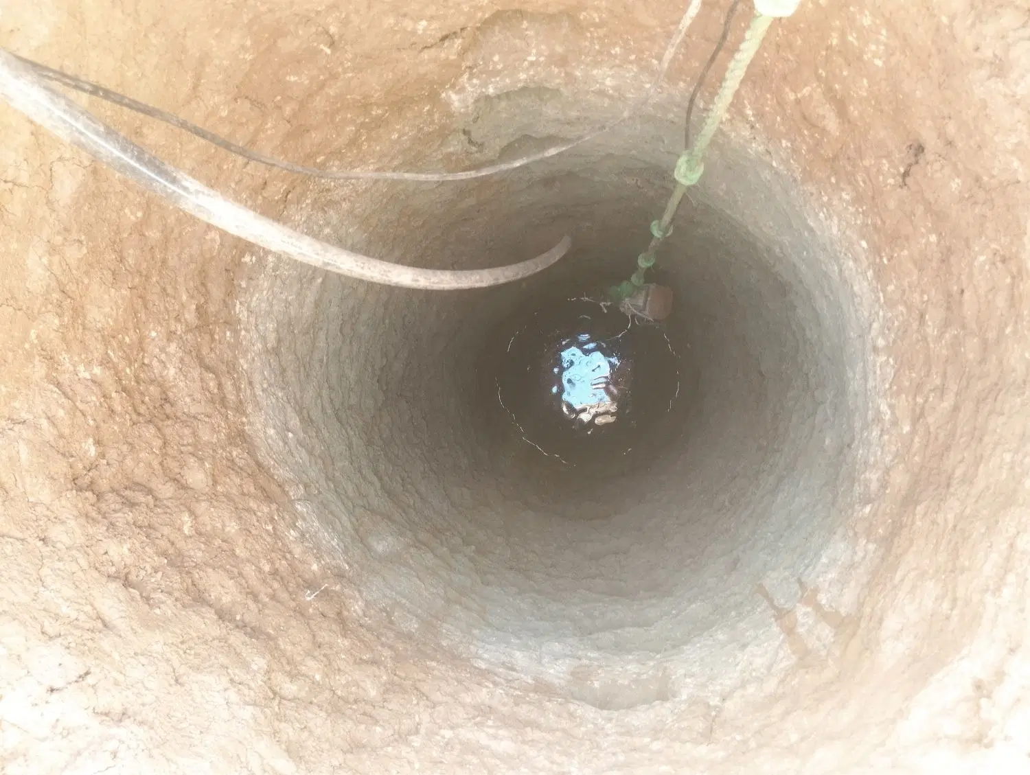 خانه باغ رازبین