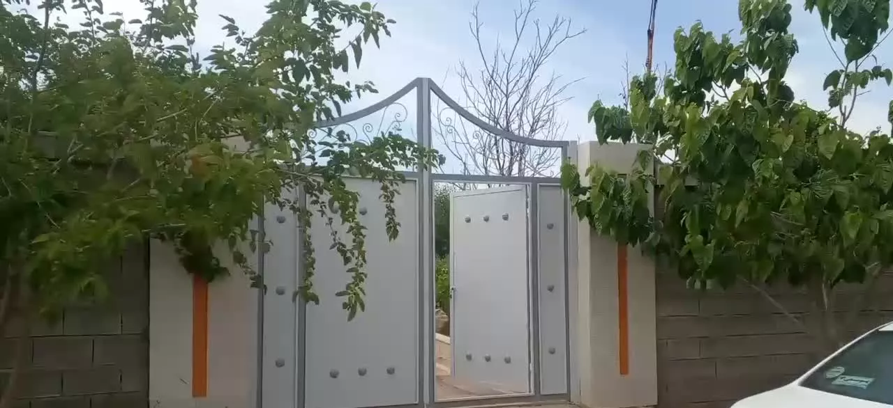 باغ ۱۵۰۰متر ۸کیلومتری شیراز