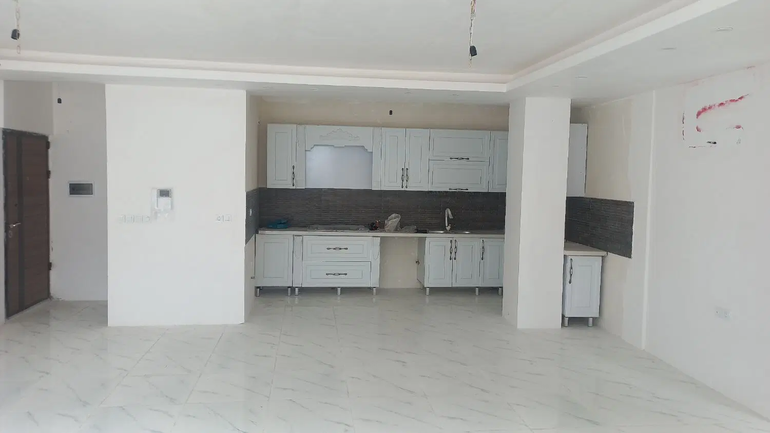 آپارتمان مهرآباد رودهن