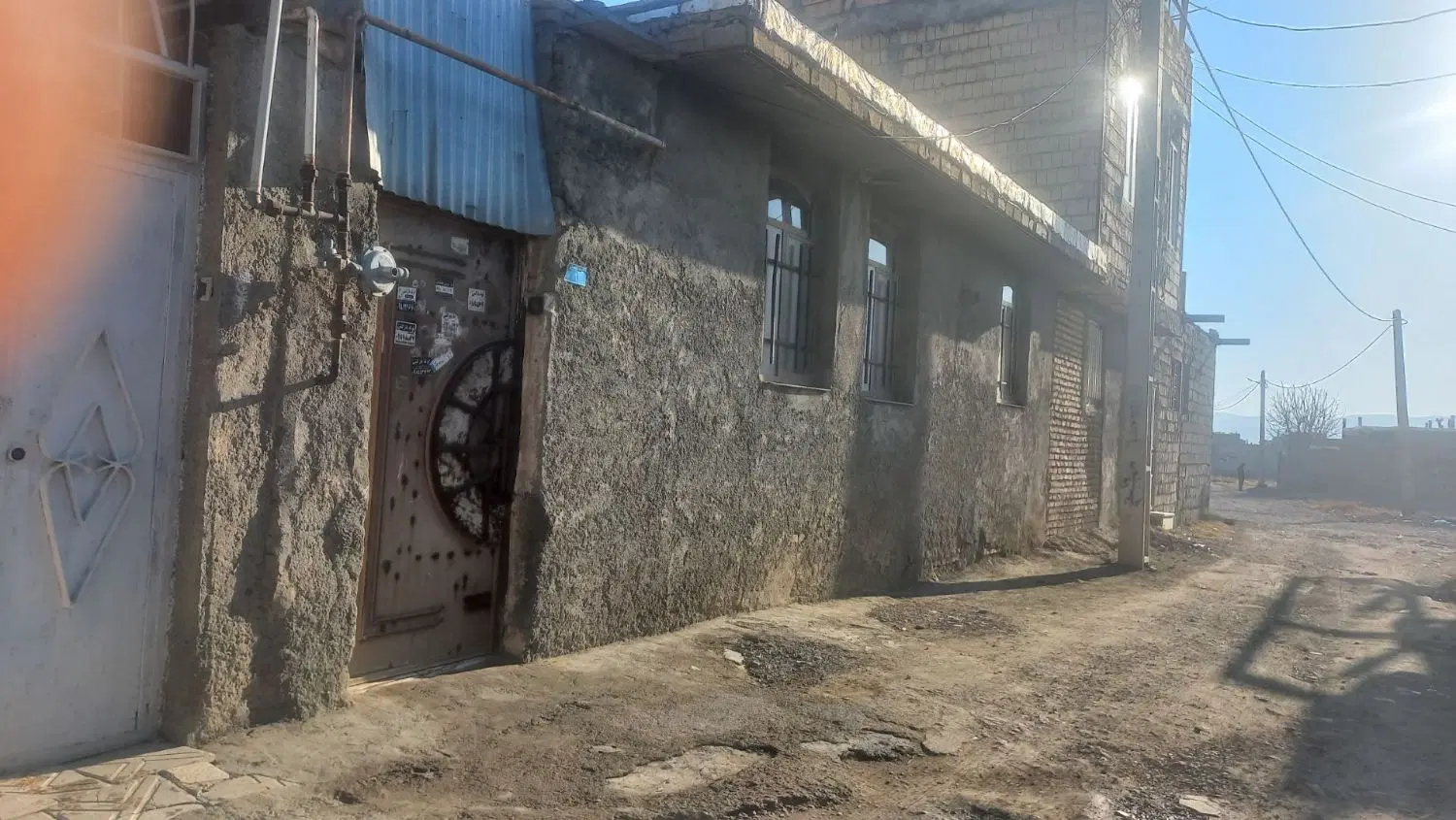 خانه فروشی کرناچی خیابان ۱۱۱زیره ده متری دوم