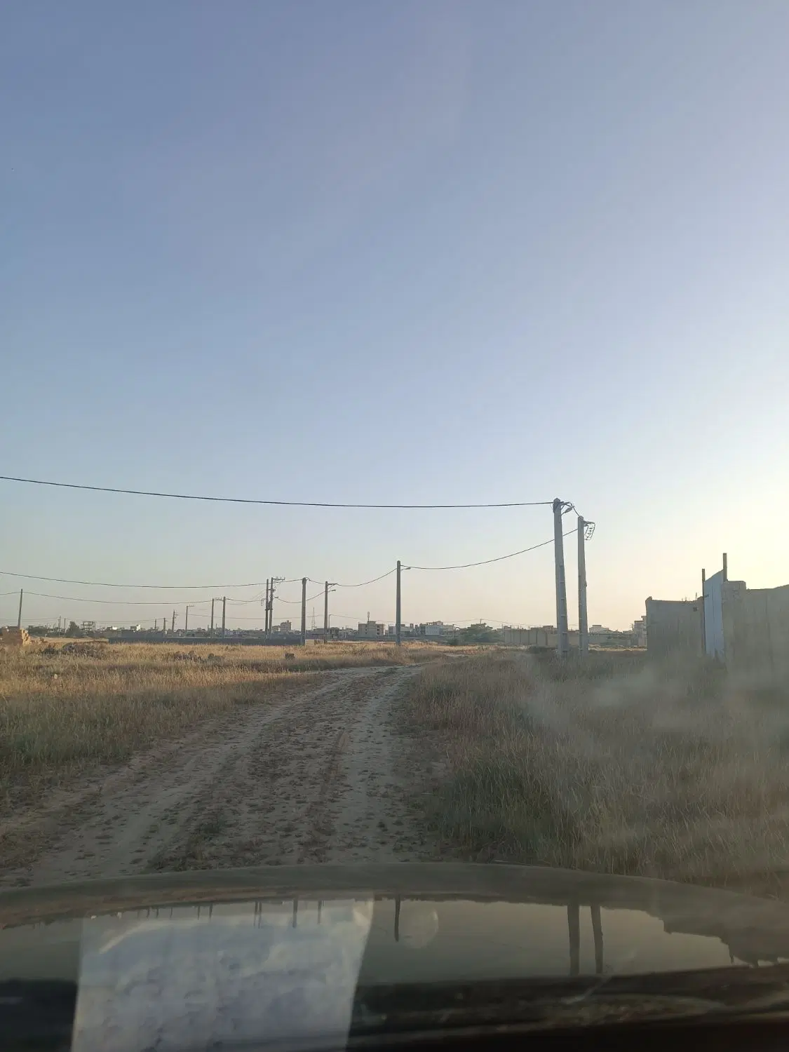 زمین پشت بند سند ثبت