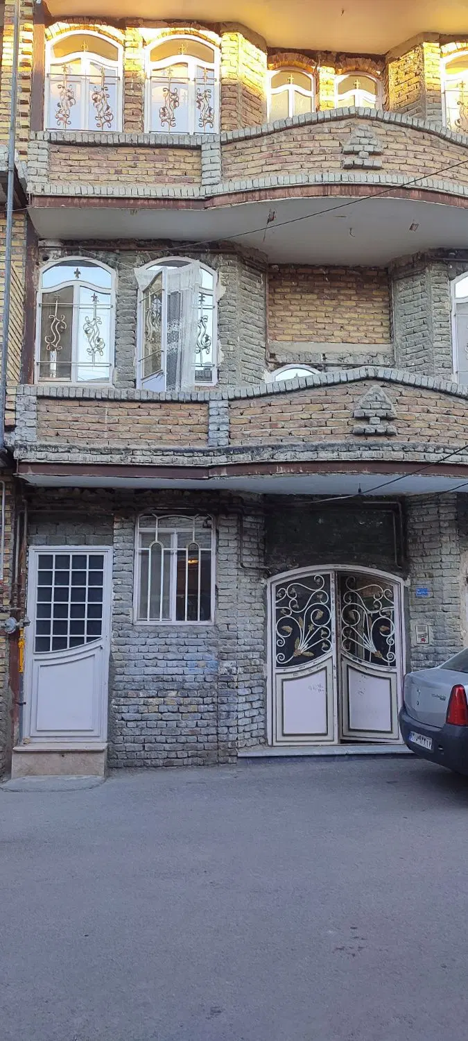 اجاره مسکونی دو خوابه راه جدا در ۸ شهریور
