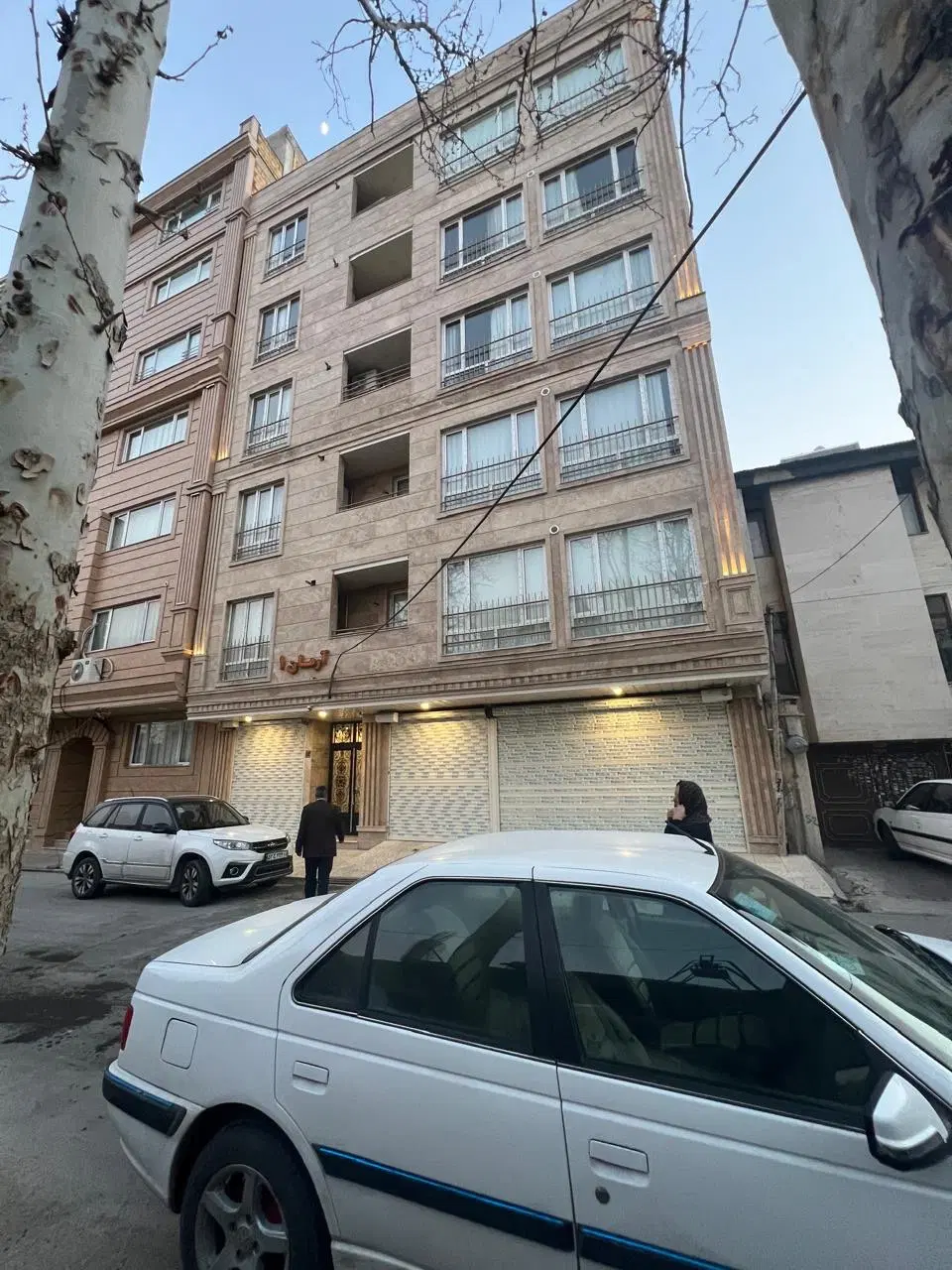 اجاره اپارتمان اپادانا کشاورز