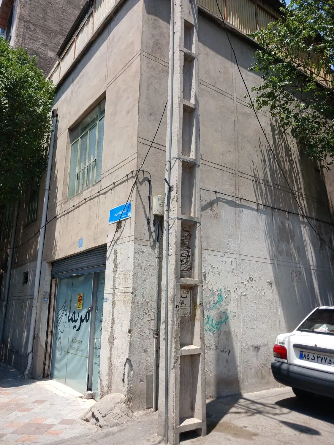 خانه ویلایی قابل سکونت وقابل تجمیع