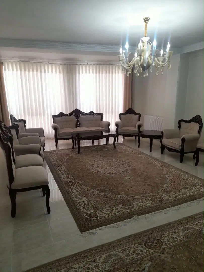 اجاره آپارتمان ۲۰۰ متری