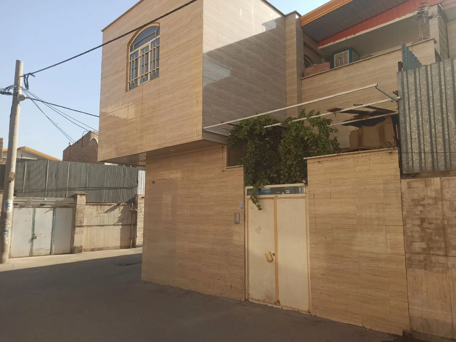 رهن خونه 55 متری 3 طبقه دربستی