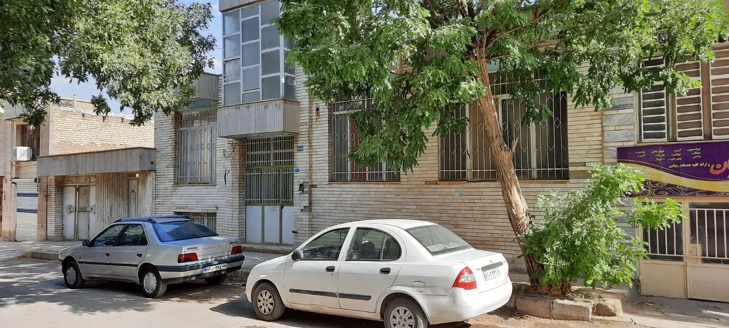 منزل ویلایی ۷۶۰ متری