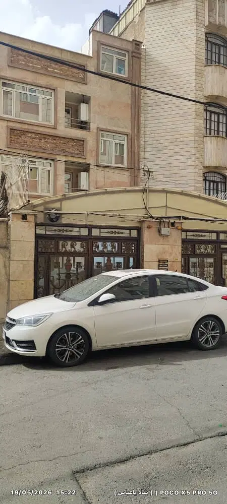 ملک ویلایی ۳ طبقه