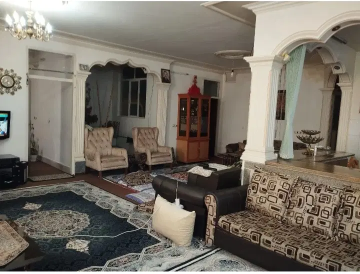 فروش منزل ویلایی طبقه اول از دوطبقه